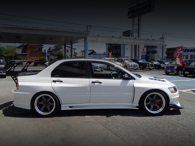 Right-side exterior of Msports WIDEBODY LANCER EVOLUTION 9MR.