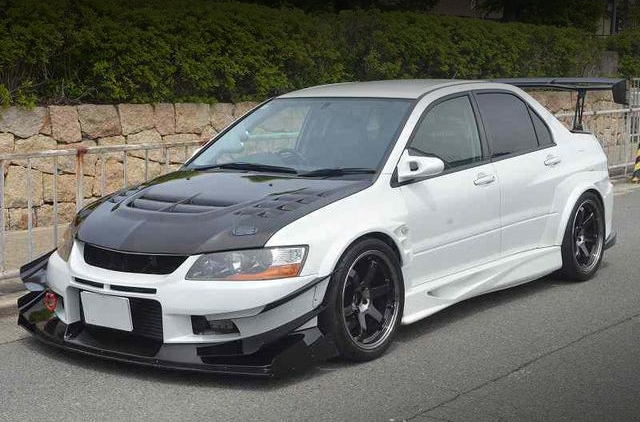 Front exterior of VOLTEX WIDEBODY LANCER EVOLUTION 9 MR GSR.
