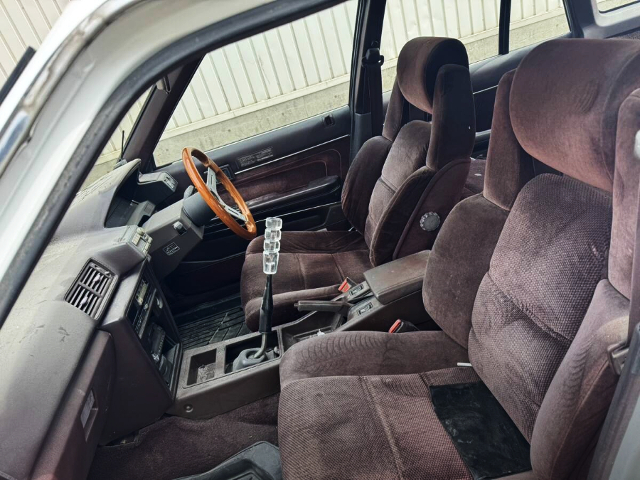 Interior of GX70G MARK 2 WAGON.