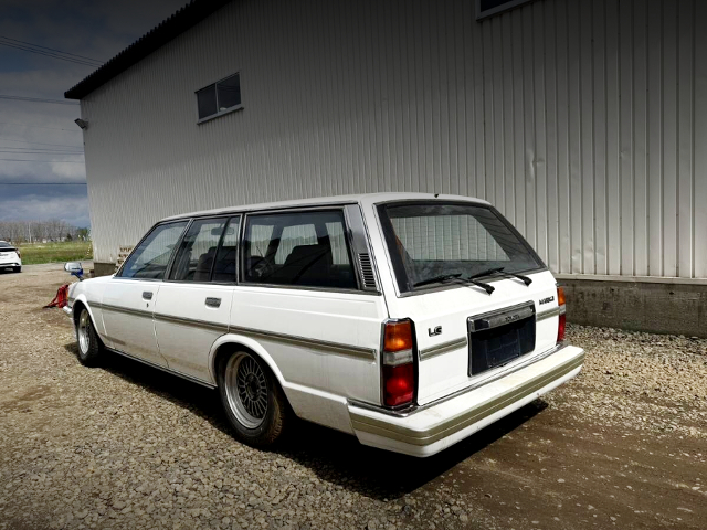 Rear exterior of GX70G MARK 2 WAGON.