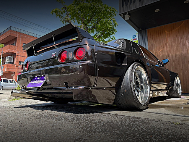 Rear exterior of PANDEM WIDEBODY HCR32 SKYLINE 2-DOOR GTS-t TYPE-M.