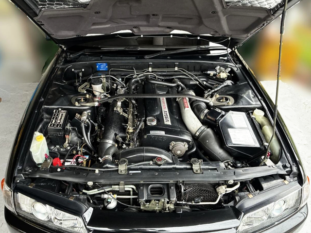 RB26DETT twin turbo engine.