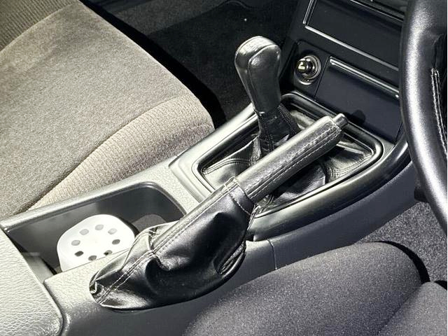 Manual shift knob of HCR32 SKYLINE GTS-t TYPE-M.