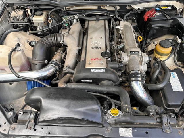VVT-i 1JZ-GTE turbo engine.