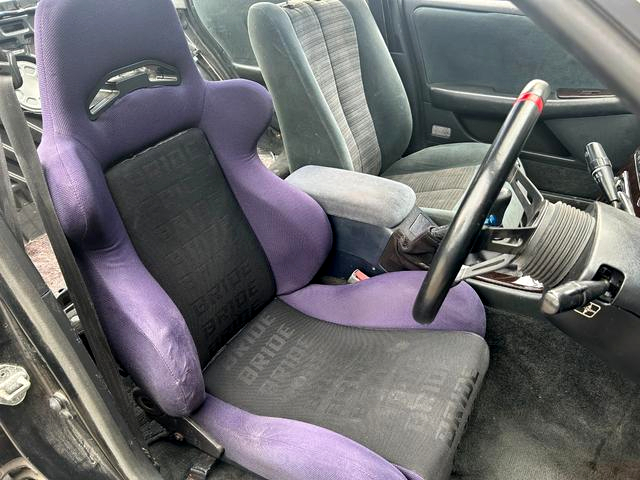 Seats of JZX90 MARK 2 TOURER-V.
