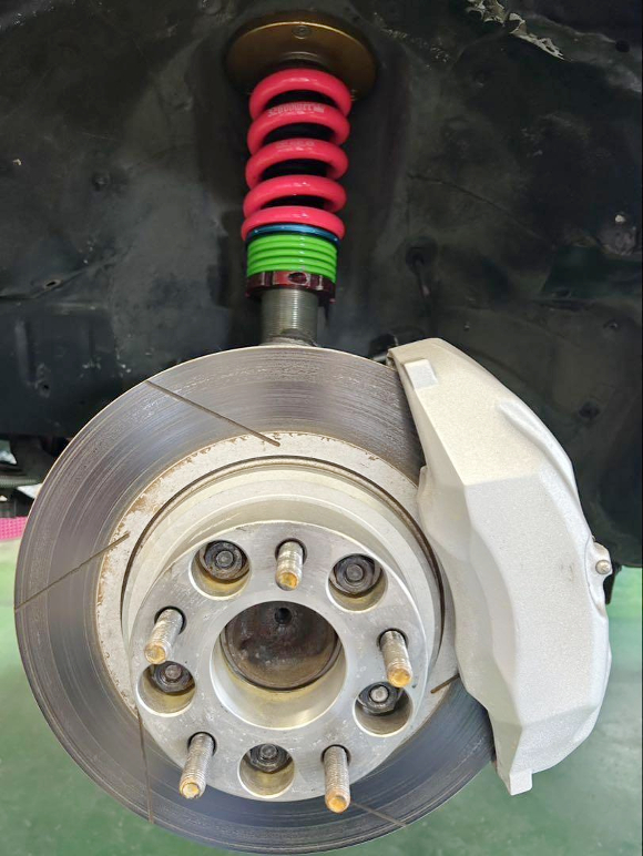 4-pot caliper upgrade.
