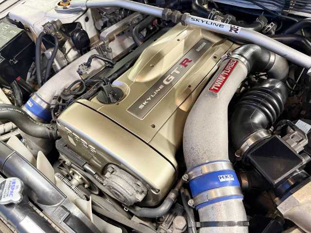 Nur RB26 twin Turbo engine.