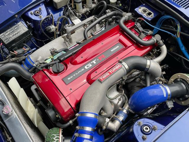 RB26DETT TWIN TURBO ENGINE.