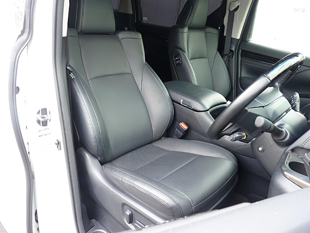 seats of GGH30W ALPHARD 3.5 SA C-PACKAGE.