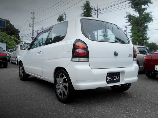 Rear exterior of 5th Gen SUZUKI ALTO VS.