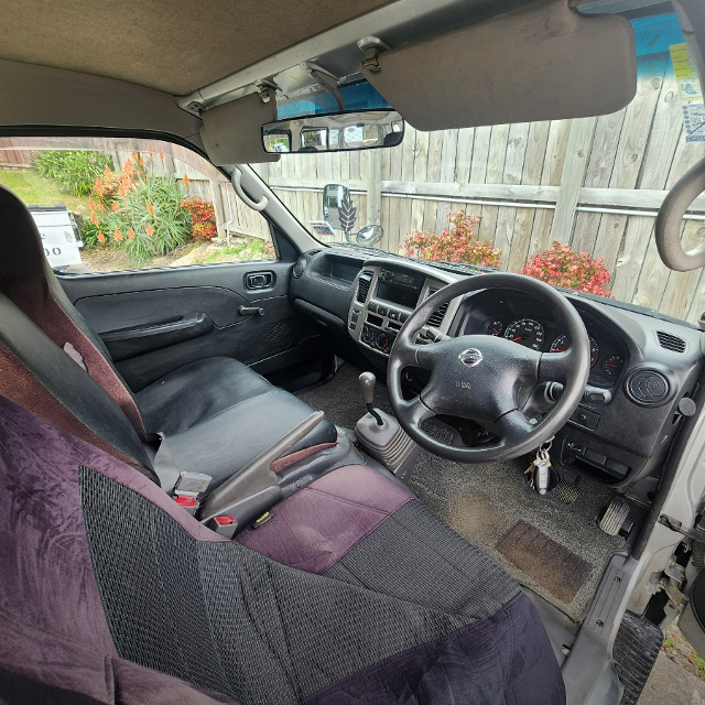 Interior of 4th Gen NISSAN CARAVAN.