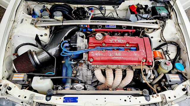 B18C With 4-THROTTLE BODY and TODA VTEC KILLER CAMSHAFT.