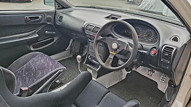 Driver side Dashboard of DC2 INTEGRA TYPE-R.