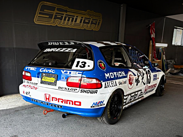 Rear exterior of IDEMITSU livery EG6 CIVIC SiR 2.