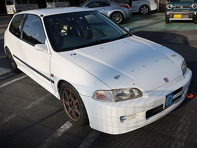 Front exterior of EG6 HONDA CIVIC SIR 2.