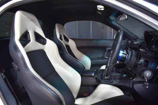Seats of FD3S RX-7 TYPE R BATHURST.