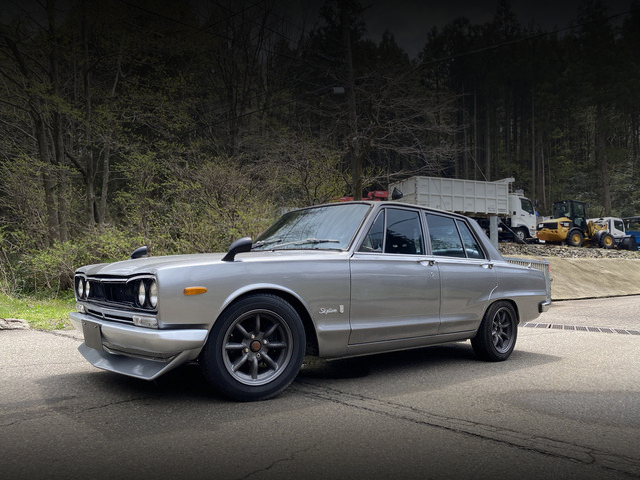 Front exterior of GC10 HAKOSUKA 4-DOOR.