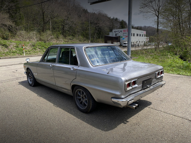 Rear exterior of GC10 HAKOSUKA 4-DOOR.