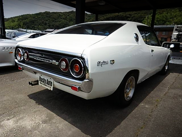 Rear exterior of GC111 KENMERI 2-DOOR GT-X.