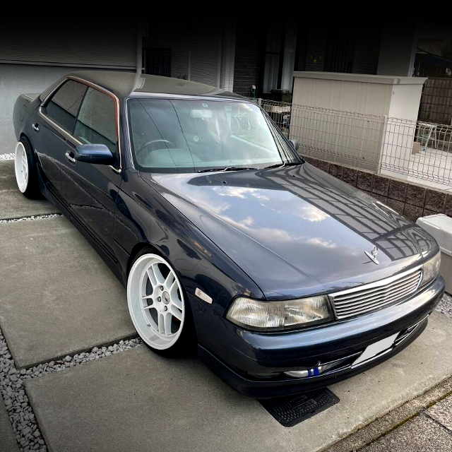 Front exterior of GC34 NISSAN LAUREL.