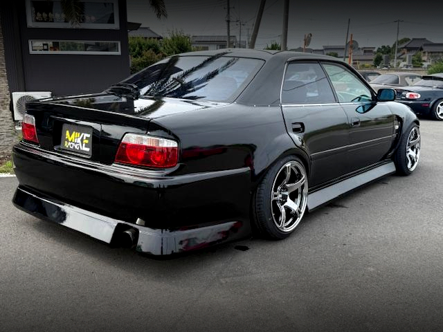 Rear exterior of JZX100 CHASER TOURER-V.