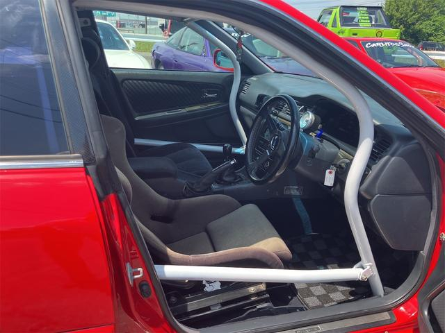Driver side interior of WIDEBODY JZX100 CHASER TOURER-V.