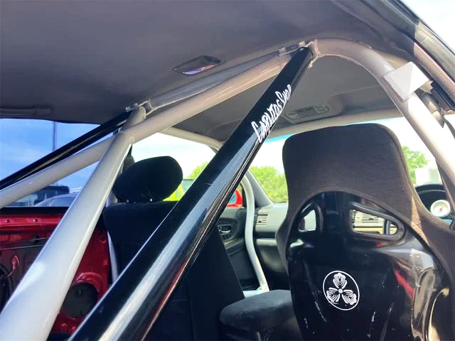 Roll cage.
