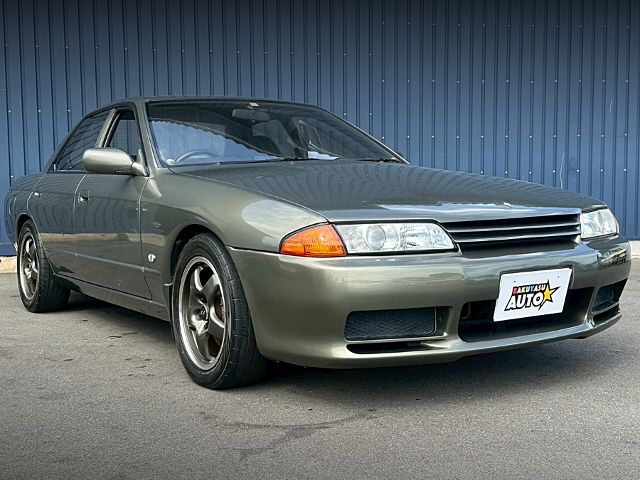Front exterior of HNR32 SKYLINE AUTECH VERSION.