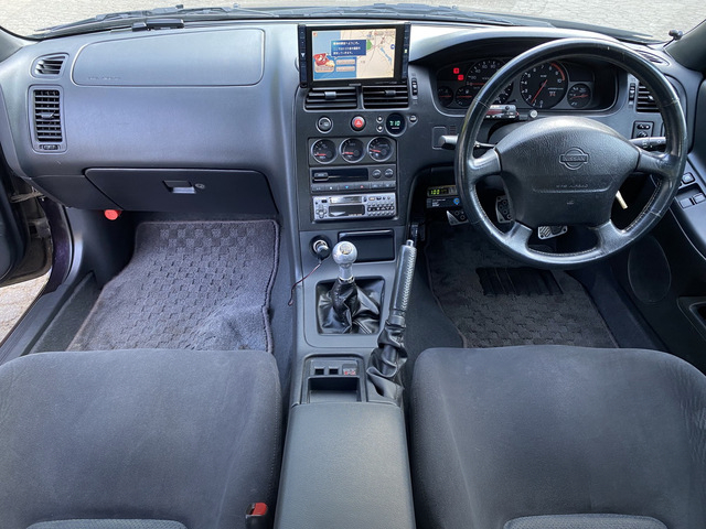 Interior of R33 SKYLINE GT-R V-SPEC.