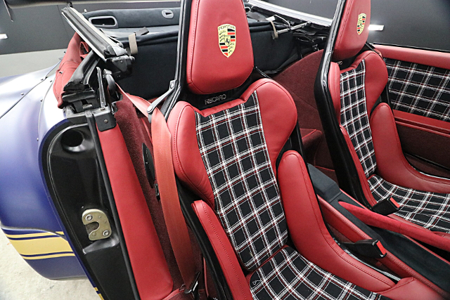 Seats of RWB WIDEBODY PORSCHE 964 CARRERA 2 CABRIOLET.