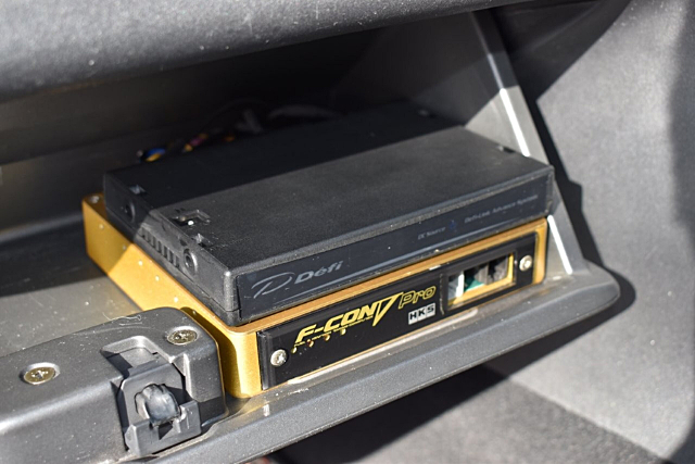 HKS F-CON V-PRO.