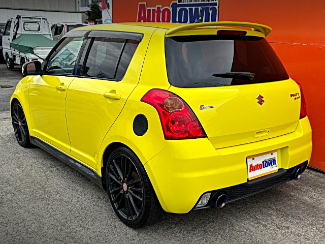 Rear exterior of ZC31S SUZUKI SWIFT SPORT.