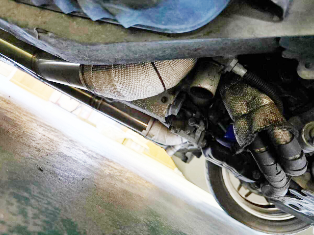 Wastegate valve exhaust pipe.