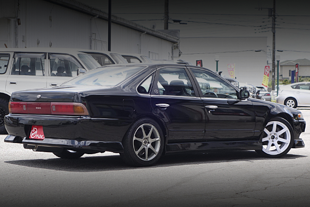 Rear exterior of A31 CEFIRO SE.