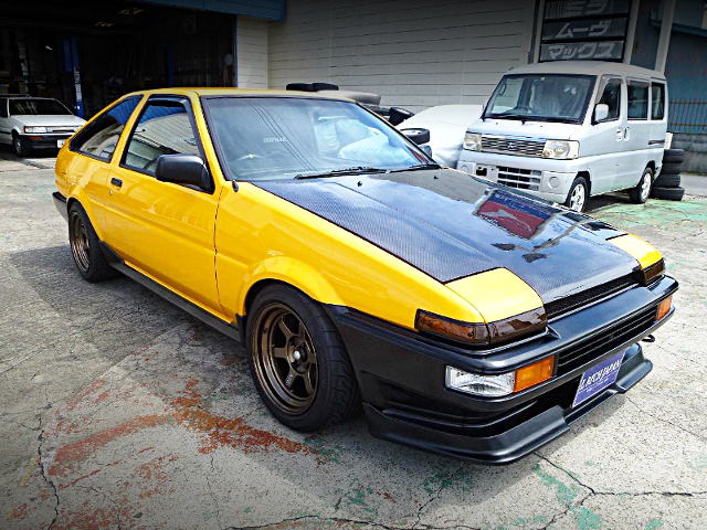 Front exterior of AE85 SPRINTER TRUENO SR.