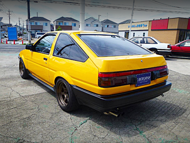 Rear exterior of AE85 SPRINTER TRUENO SR.