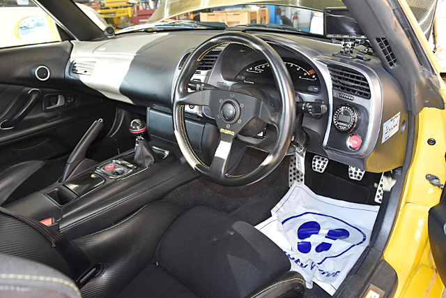Interior of M and M HONDA HYPER WIDEBODY AP1 HONDA S2000.