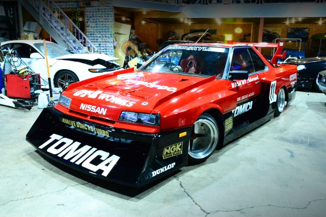 Front exterior of SUPER SILHOUETTE WIDEBODY DR30 SKYLINE 2000 TURBO RS-X.