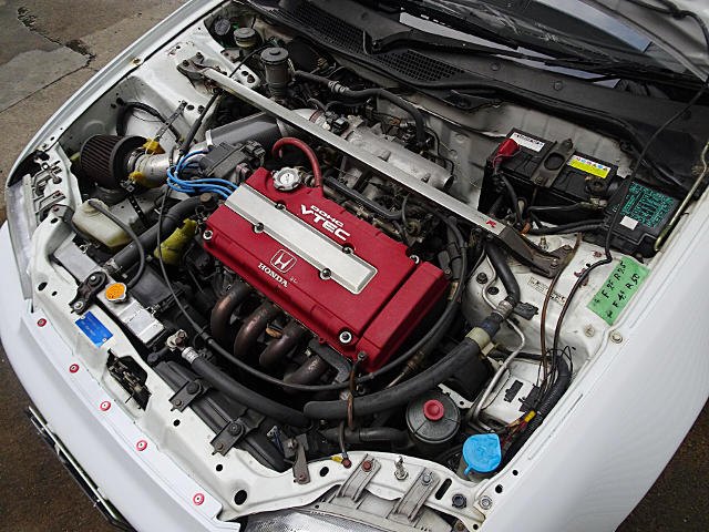 TYPE-R B16B 1600cc VTEC ENGINE.