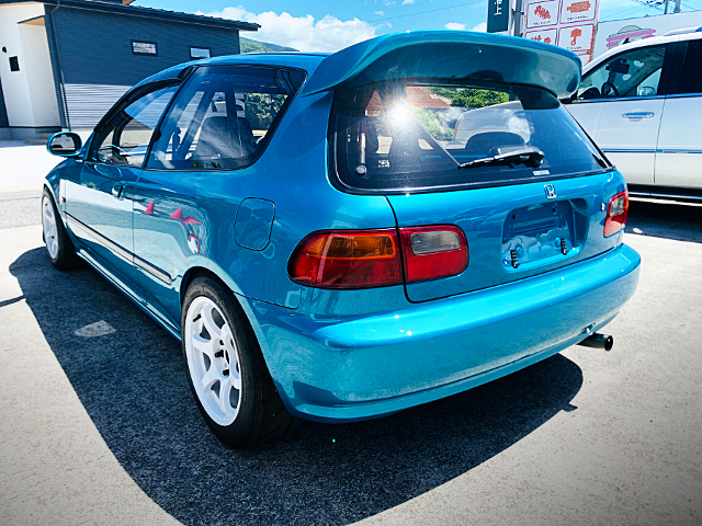 Rear exterior of EG6 HONDA CIVIC SiR 2.