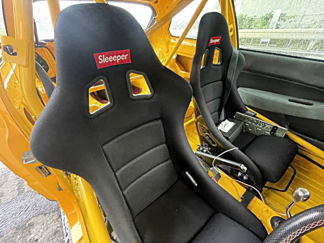 Seats of EK9 HONDA CIVIC TYPE-R.