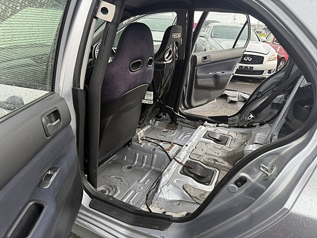 Tow-seats of LANCER EVOLUTION 8 RS MR.