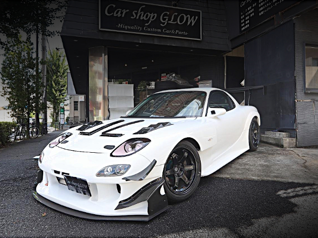 Front exterior of WIDEBODY FD3S MAZDA RX-7.