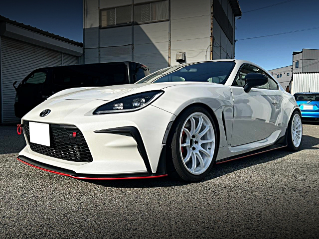 Front exterior of ZN8 TOYOTA GR86 RC.