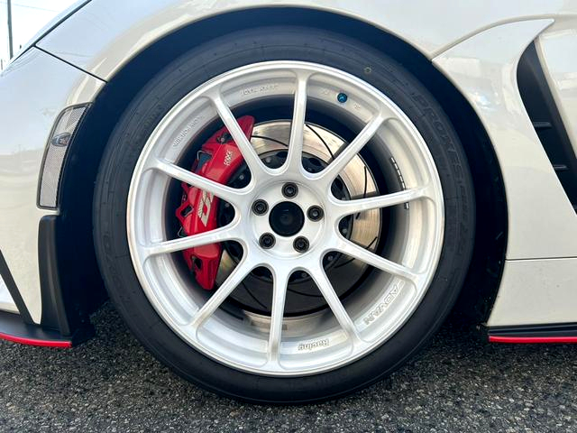 D2 Front caliper.
