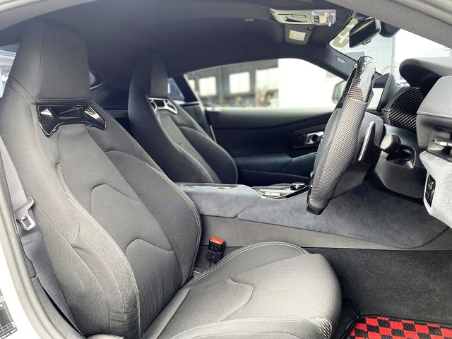 Seats of VARIS WIDEBODY GR SUPRA SZ.