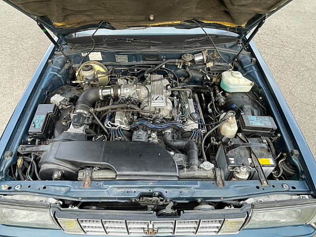 1UZ-FE 4000cc V8 ENGINE.