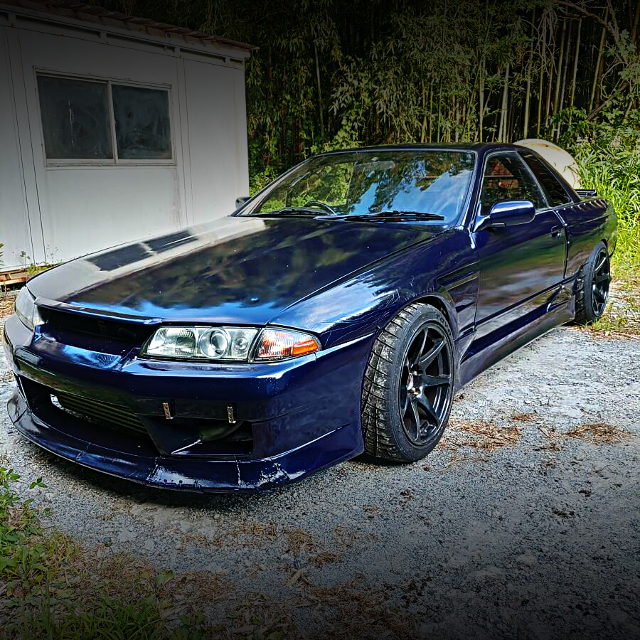 Front exterior of HCR32 SKYLINE 2-DOOR.
