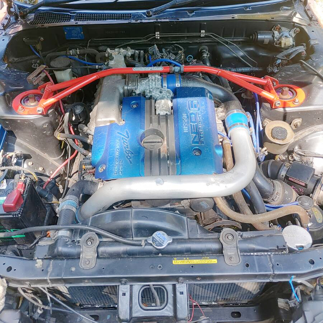 NEO Straight-six RB25DET turbo engine.