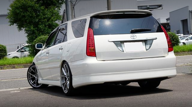 Rear exterior of JZX110W MARK 2 BLIT 2.5iR-V Fortuna YAMAHA Power.